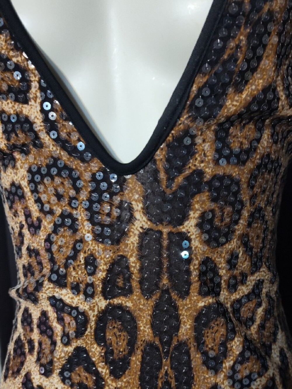 Nasty Gal Women's Leopard Sexy Sequin Halter Dress NWOT - Picture 3 of 9